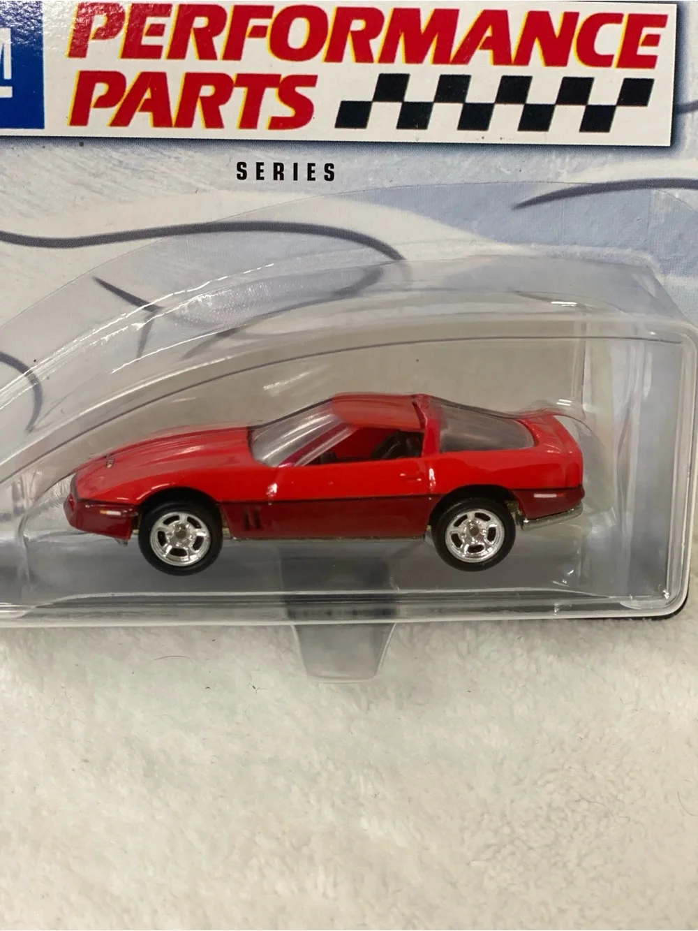 Hot Wheels 100% GM Performance Parts4/4 Red 1984 Chevy Corvette New in Package